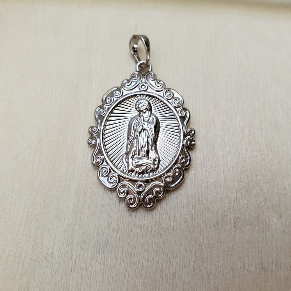 Virgin Mary/Guadalupe Charm Pendant